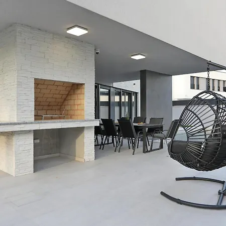 Vila Luxury 034 With Heated Pool *