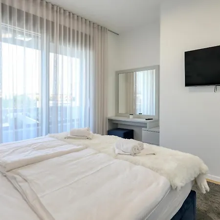 Vila Luxury 034 With Heated Pool