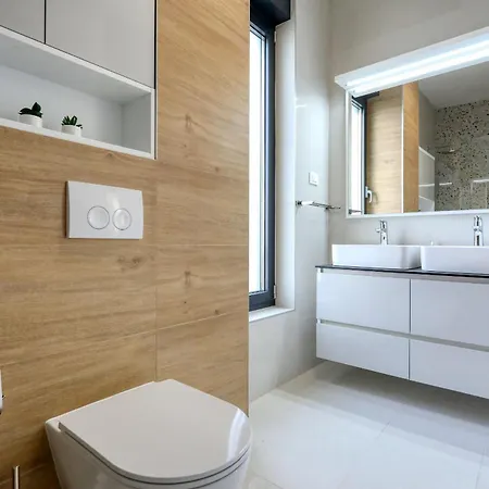 Vila Luxury 034 With Heated Pool *
