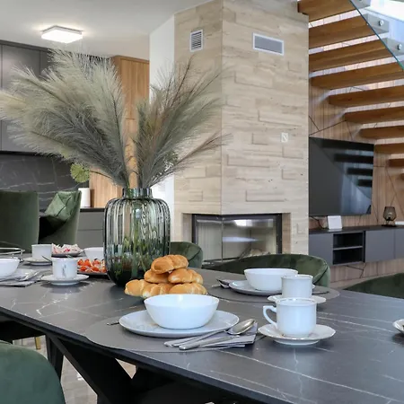 Vila Luxury 034 With Heated Pool *