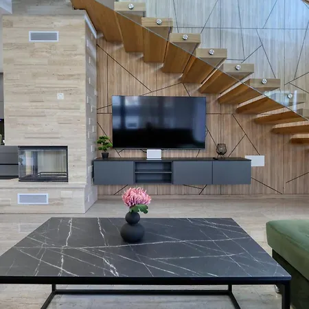 Vila Luxury 034 With Heated Pool *